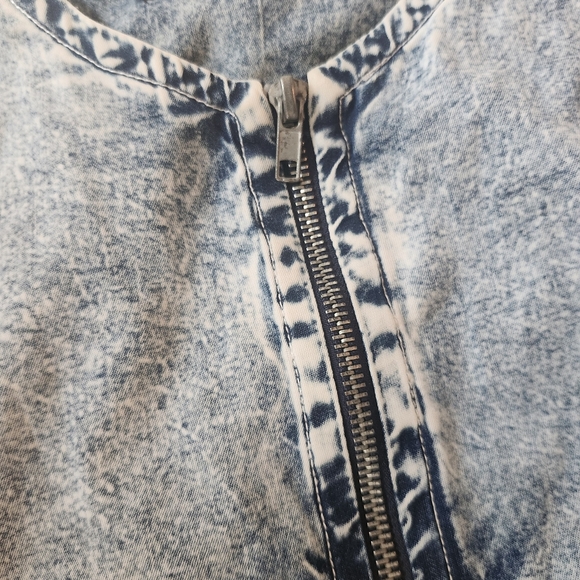 Denim Look Cropped Cape Jacket Sz S Lightweight Chambray Style Western Cowgirl - Picture 10 of 11